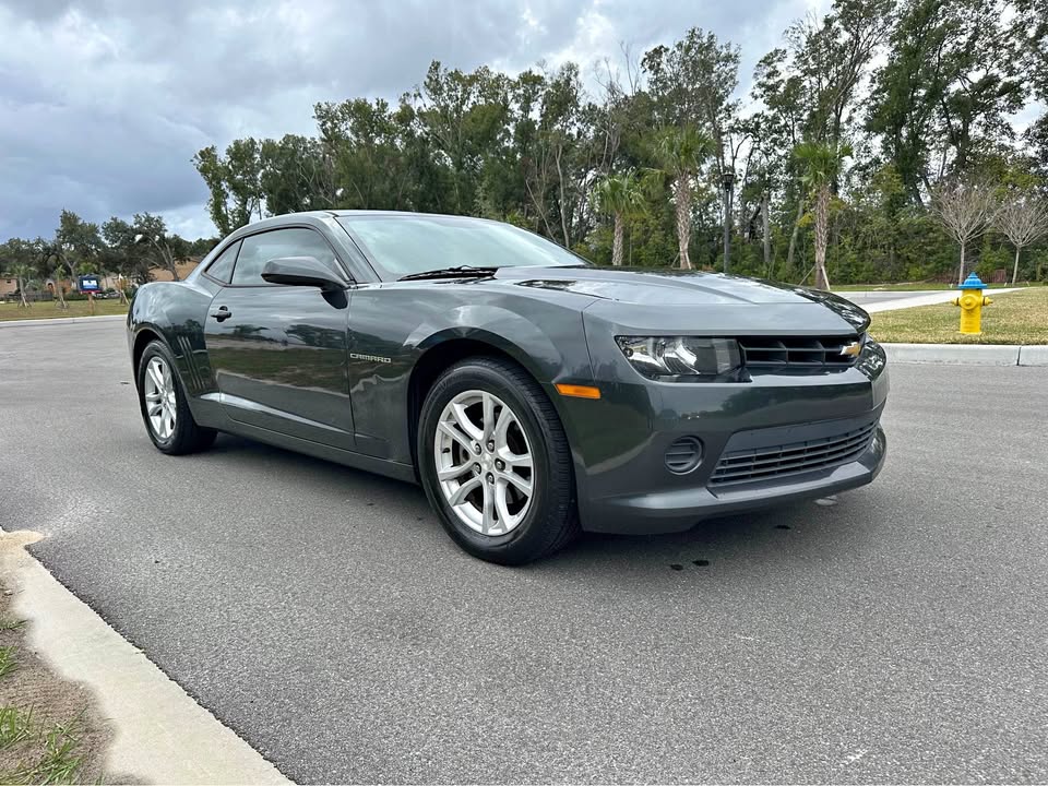 Grey Chevy Camaro