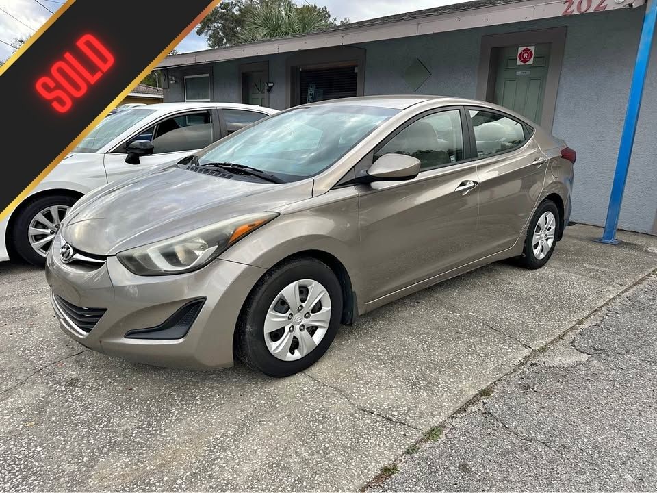 Gold 2016 Hyundai Elantra