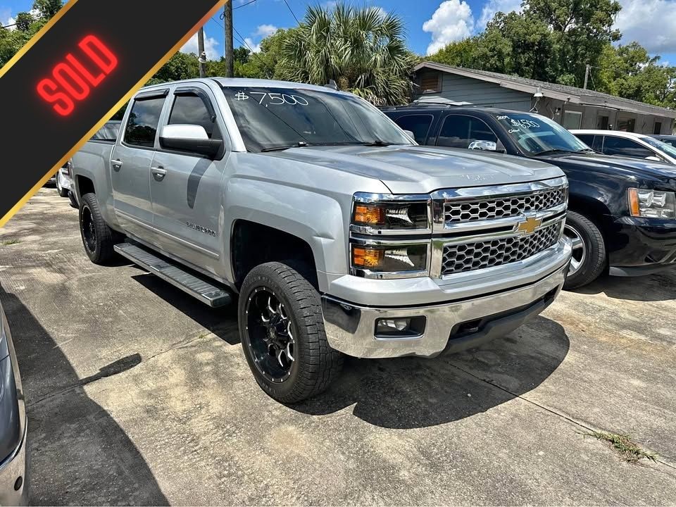 2015 Chevrolet silverado LT silver sold